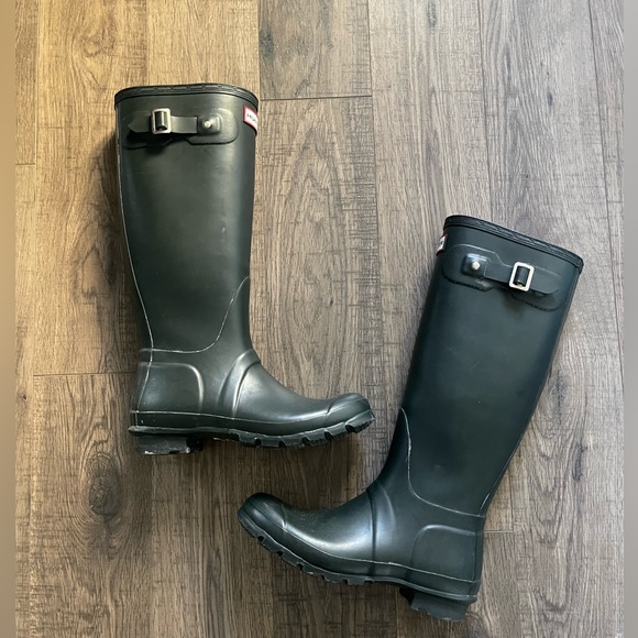 Hunter green 💚 tall original Hunter rain boots - Picture 6 of 9